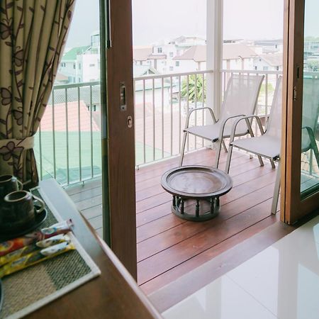 Rendezvous Classic House Чиангмай Екстериор снимка