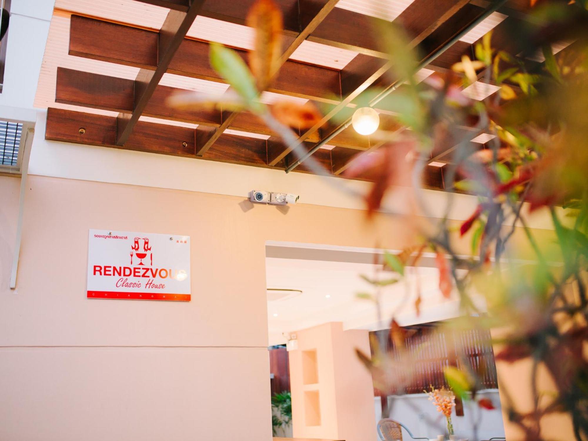 Rendezvous Classic House Чиангмай Екстериор снимка