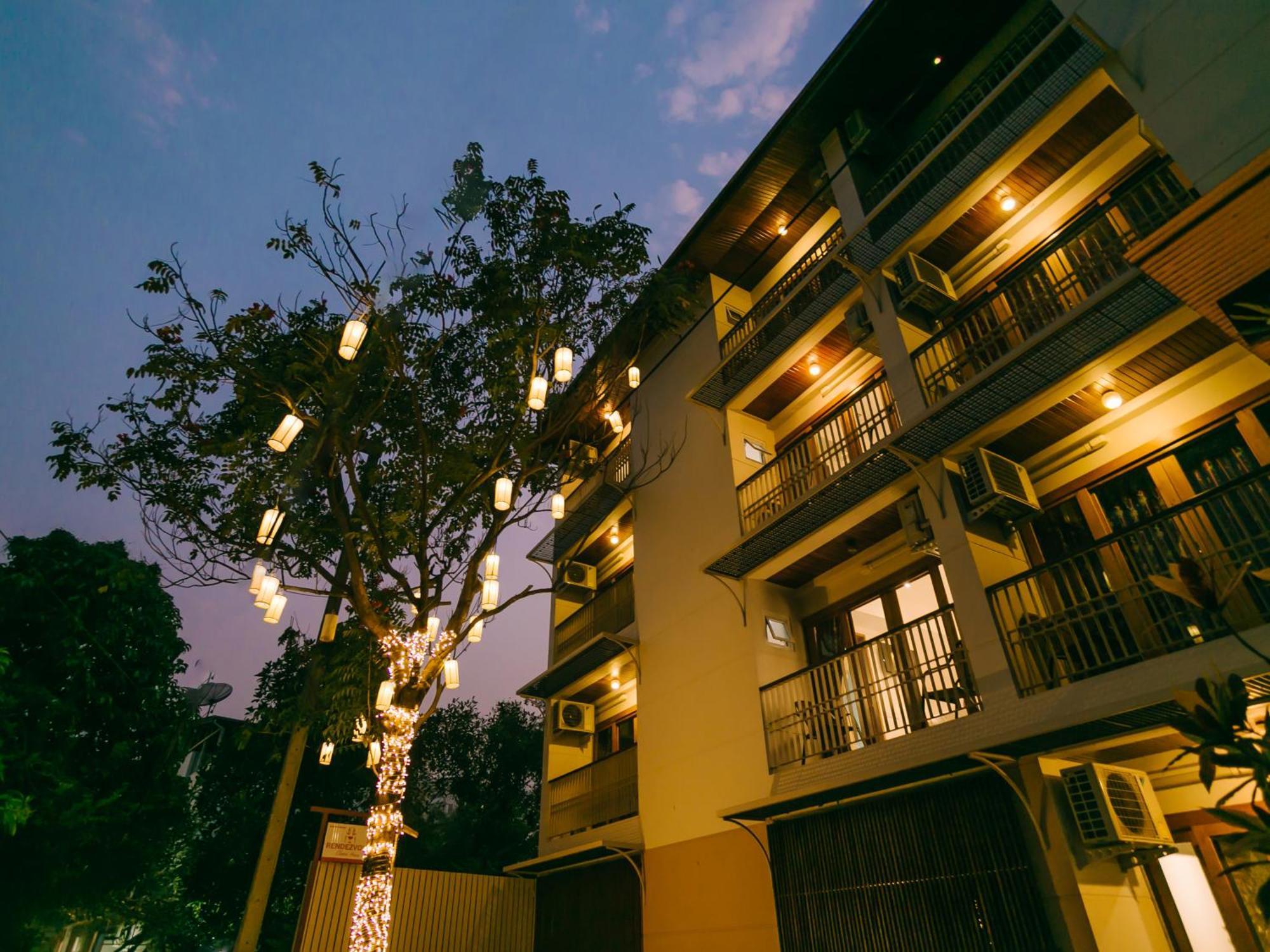 Rendezvous Classic House Чиангмай Екстериор снимка